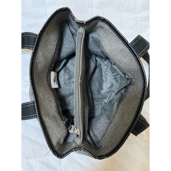 [Lacoste] Gray University Horizontal Tote Bag - ASO Emma Watson - Picture 7 of 8